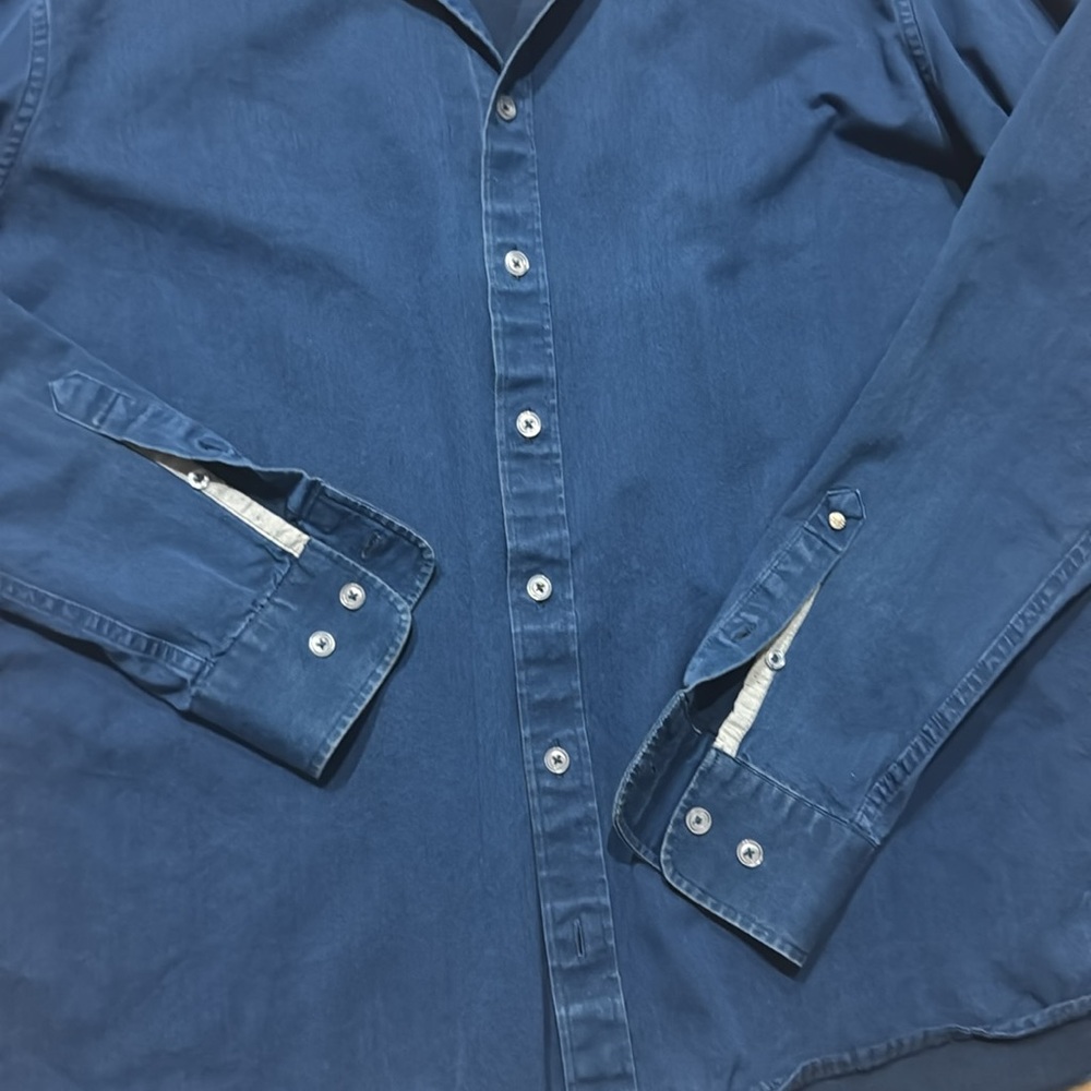 Singer Sargent denim button down shirt - Picture 3 of 3